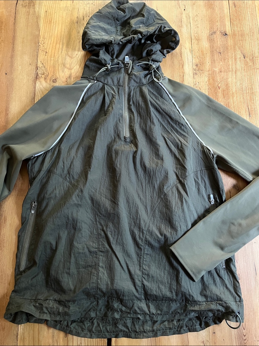 OUTDOOR VOICES M Green Windbreaker Jacket 1/4 Zip Reflectors